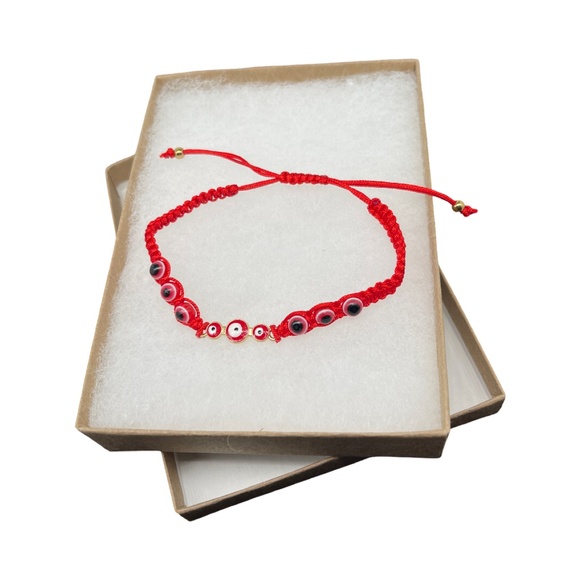 Evil Eye Beautiful RED Stringed Protection Bracelet - Picture 1 of 2